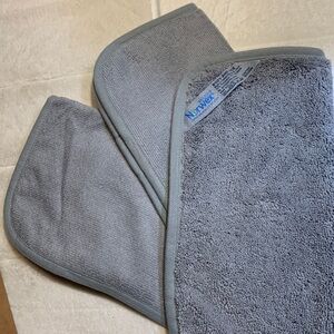 SALE!! Ultra plush body cloths NEW